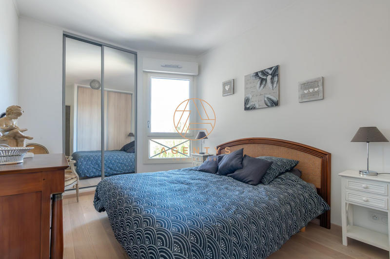 Appartement - 83 m² - 4 pièces