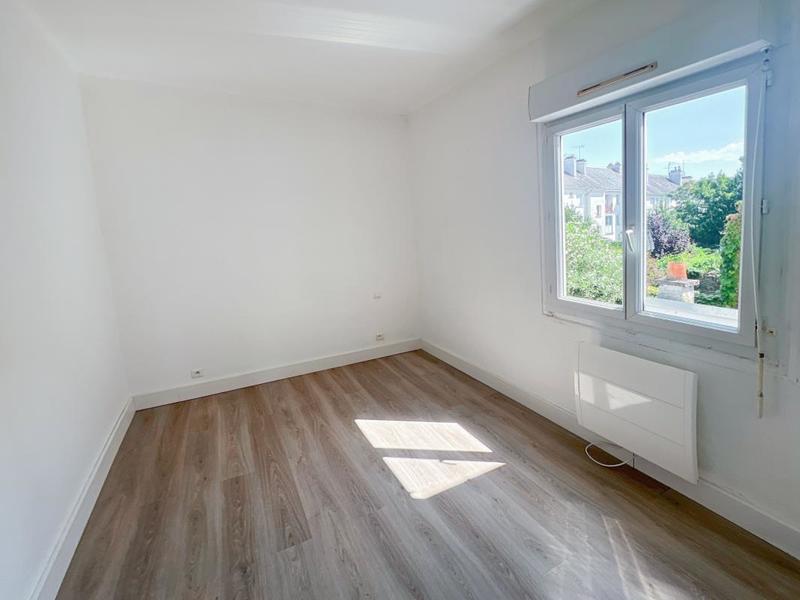 Appartement - 102 m² - 4 pièces