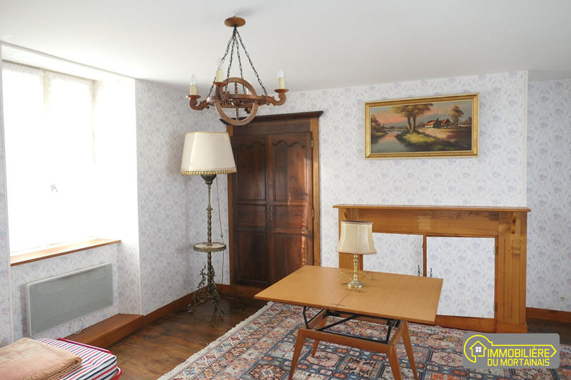 Maison - 141 m² - 8 pièces