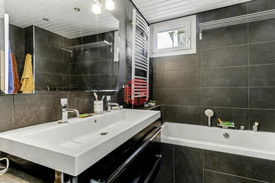 Appartement - 102 m² - 4 pièces