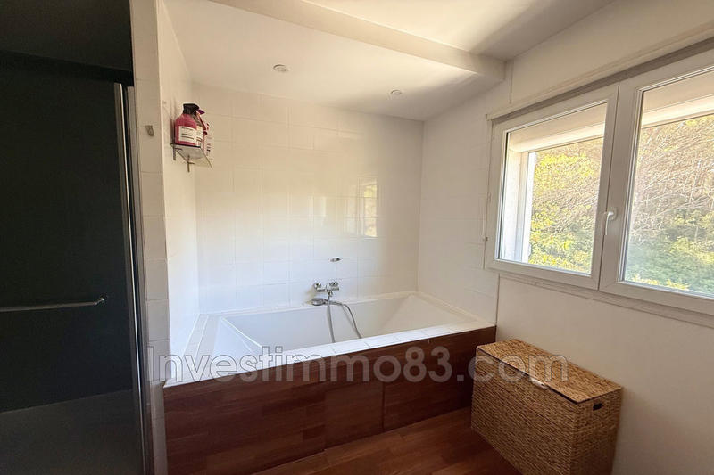 Villa - 125 m² - 5 pièces