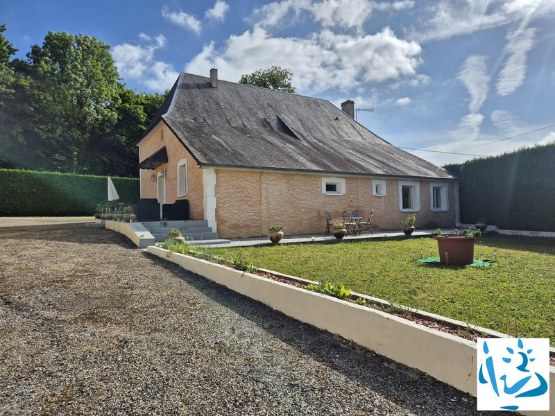 Maison ancienne - 170 m² - 6 pièces