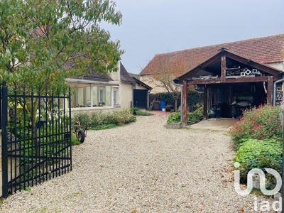 Maison - 98 m² - 5 pièces