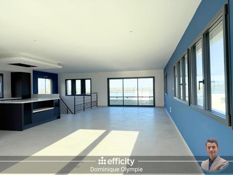 Maison - 179 m² - 6 pièces