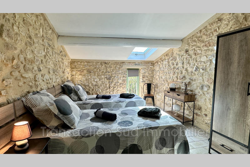 Maison - 280 m² - 11 pièces