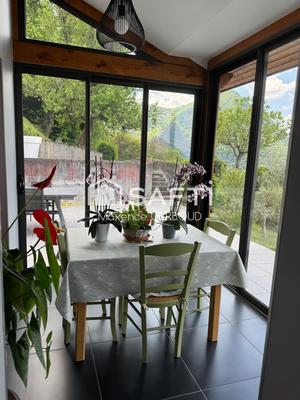 Maison - 160 m² - 6 pièces