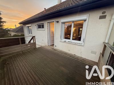 Maison - 104 m² - 5 pièces