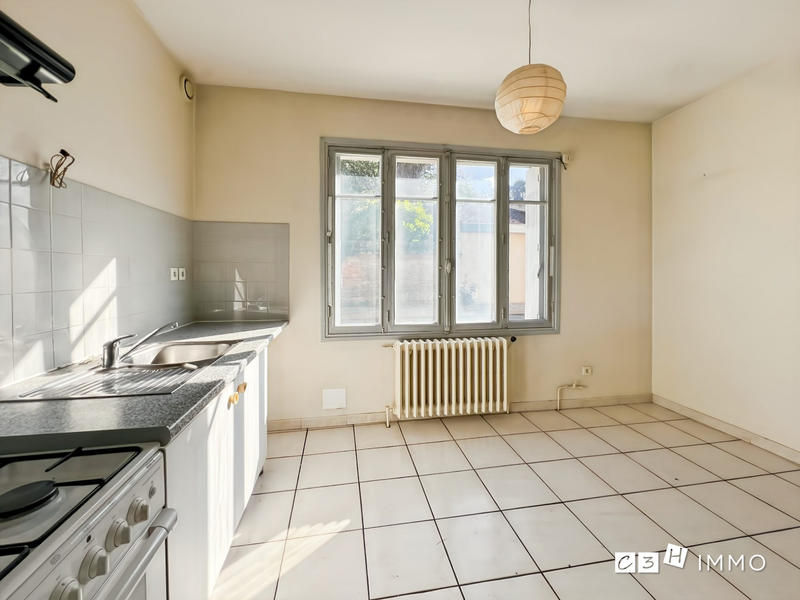 Maison - 82 m² - 4 pièces