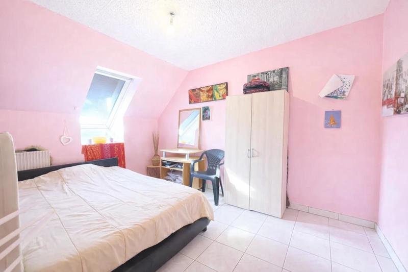 Maison - 88 m² - 5 pièces