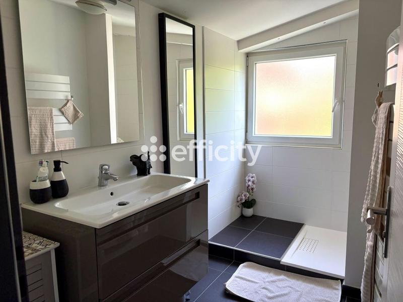 Maison - 132 m² - 6 pièces