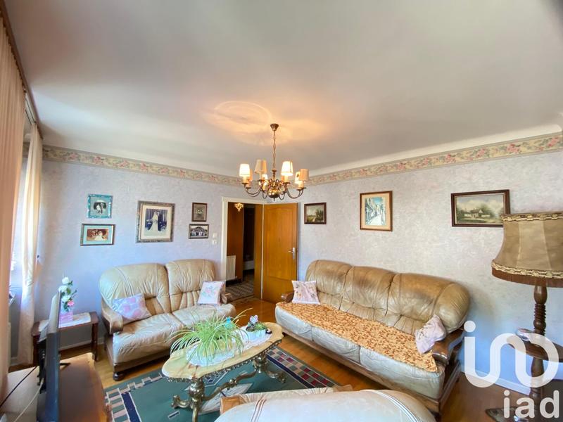 Maison - 98 m² - 5 pièces