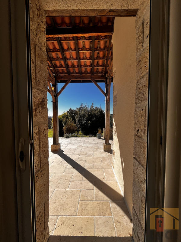 Maison - 145 m² - 4 pièces