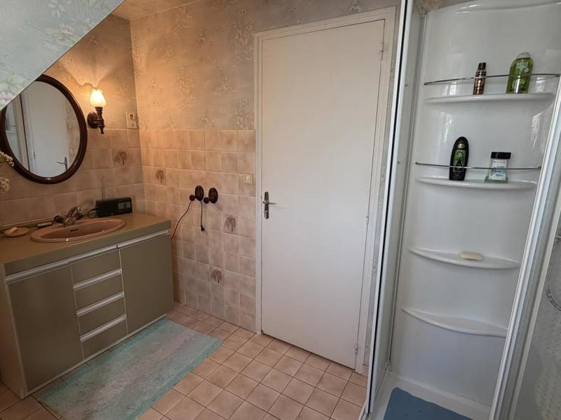 Maison - 223 m² - 6 pièces