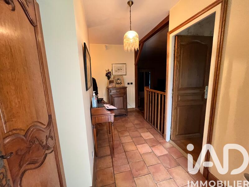 Maison - 98 m² - 5 pièces
