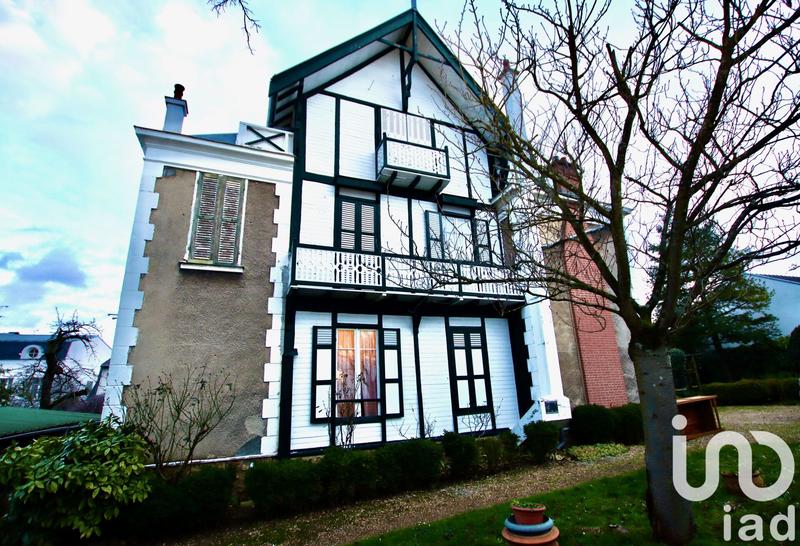 Maison - 140 m² - 7 pièces