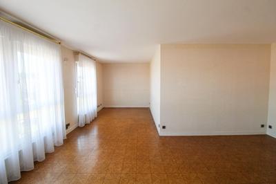 Appartement - 83 m² - 3 pièces