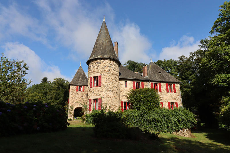Château - 511 m² - 17 pièces
