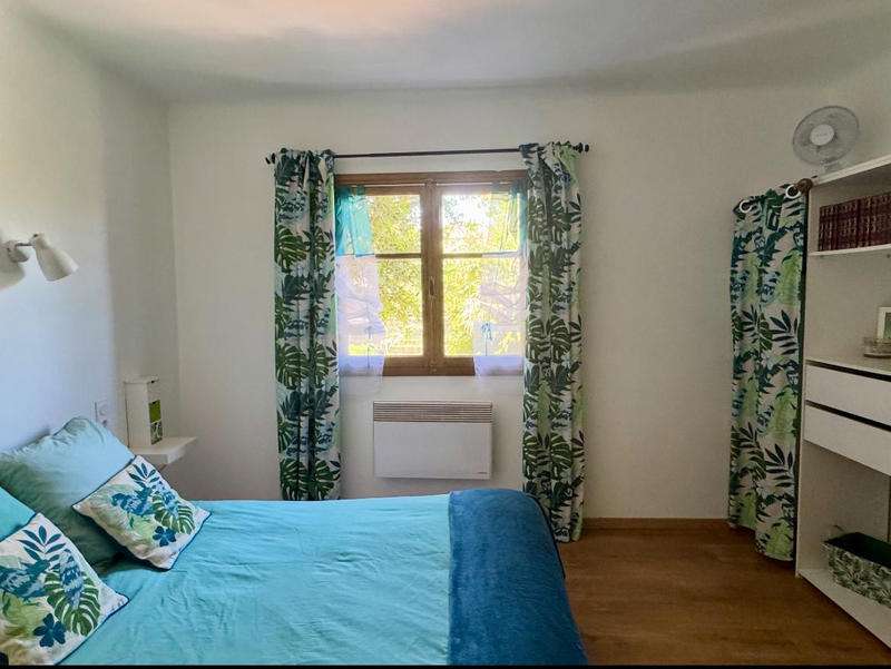 Maison - 242 m² - 10 pièces