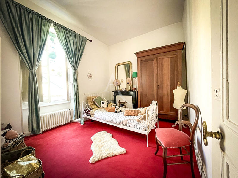 Maison - 122 m² - 5 pièces