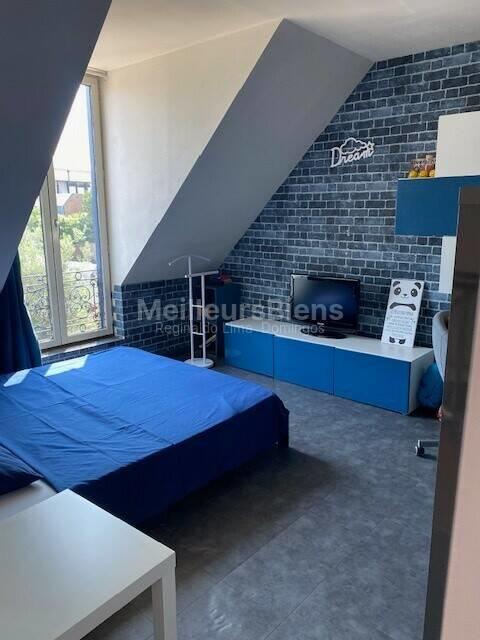 Maison - 140 m² - 7 pièces