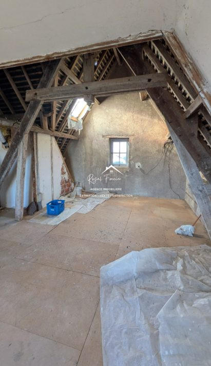 Maison - 104 m² - 5 pièces