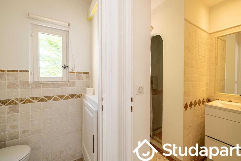 Appartement - 260 m² - 6 pièces