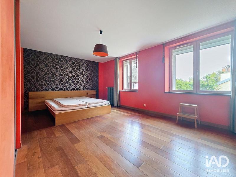 Maison - 244 m² - 6 pièces