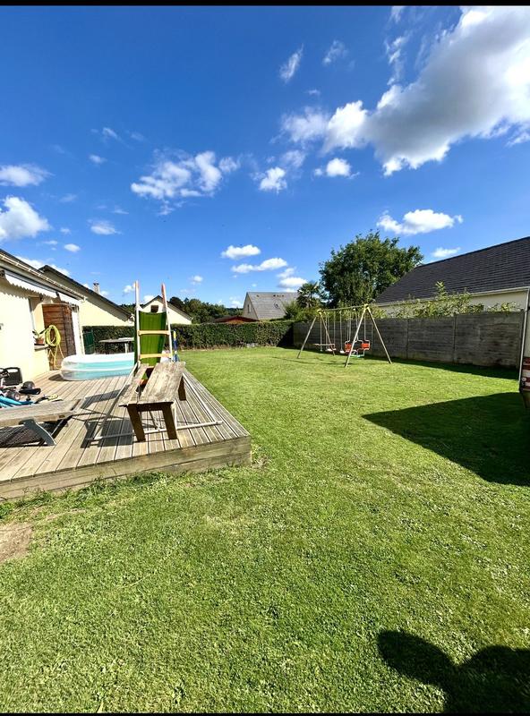 Maison traditionnelle - 102 m² - 6 pièces