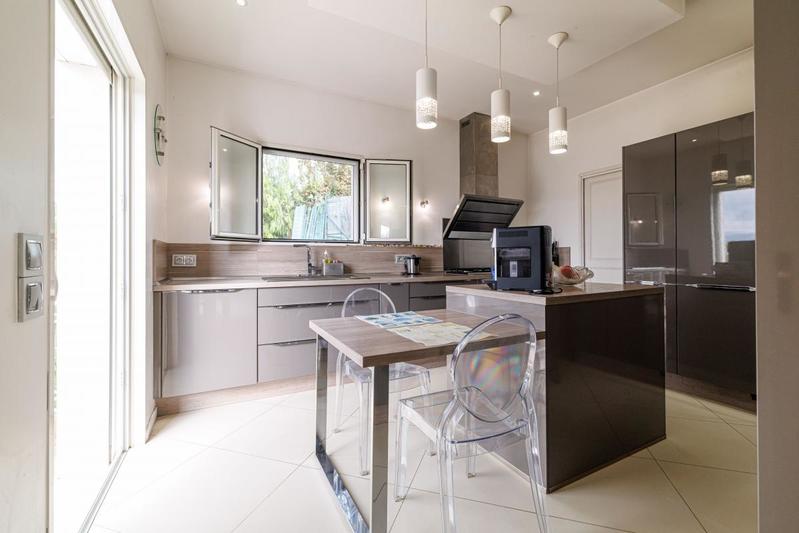 Villa - 164 m² - 4 pièces