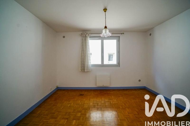 Maison de village - 90 m² - 4 pièces