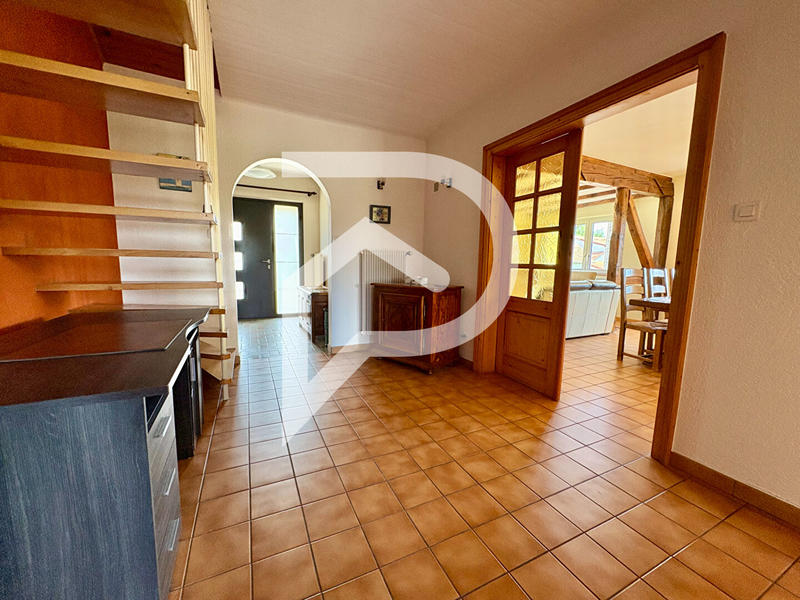 Maison - 1 m² - 7 pièces