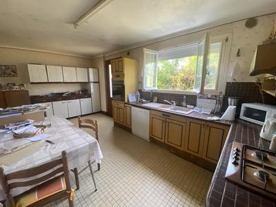 Maison - 100 m² - 6 pièces