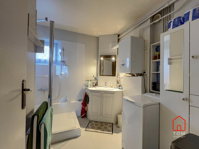 Appartement - 64 m² - 4 pièces