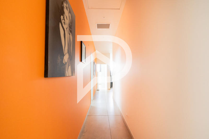 Appartement - 166 m² - 5 pièces