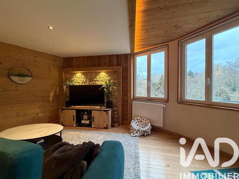 Maison - 101 m² - 4 pièces