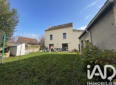 Maison - 144 m² - 6 pièces