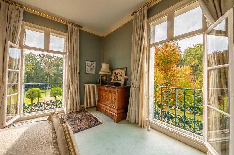 Maison de maîtres - 513 m² - 18 pièces