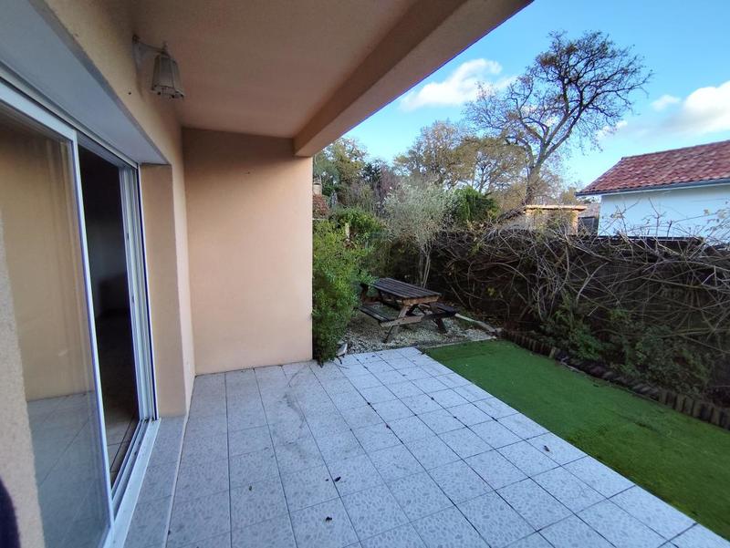 Local artisanal - 95 m² - 4 pièces