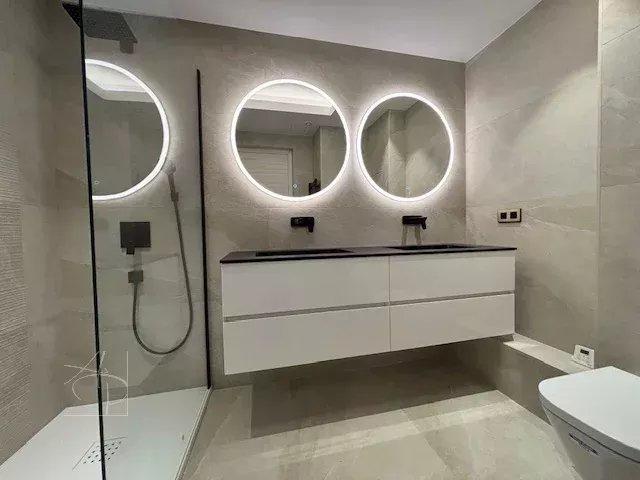 Appartement - 104 m² - 4 pièces