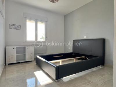 Pavillon - 170 m² - 8 pièces