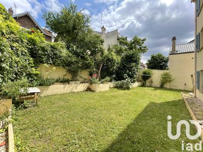 Maison - 137 m² - 6 pièces