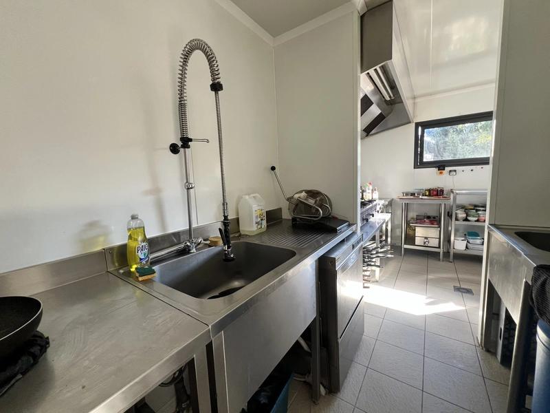 Fonds de commerce - Magasins - 300 m²