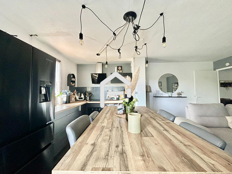 Appartement - 60 m² - 3 pièces