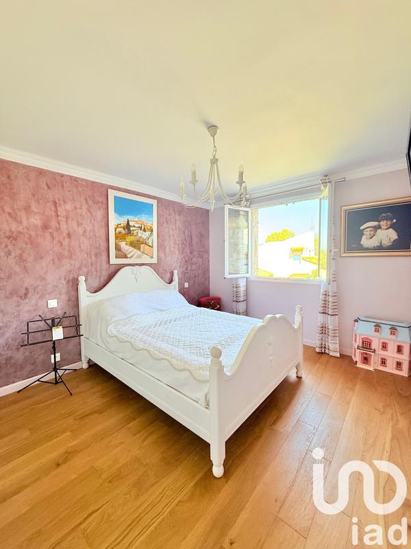 Appartement - 245 m² - 7 pièces