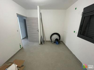 Villa - 90 m² - 4 pièces