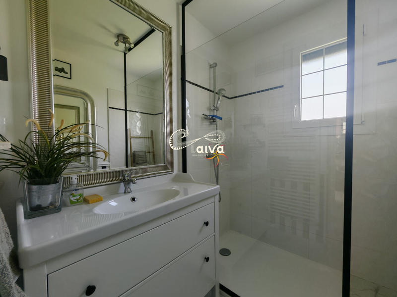 Maison traditionnelle - 120 m² - 6 pièces