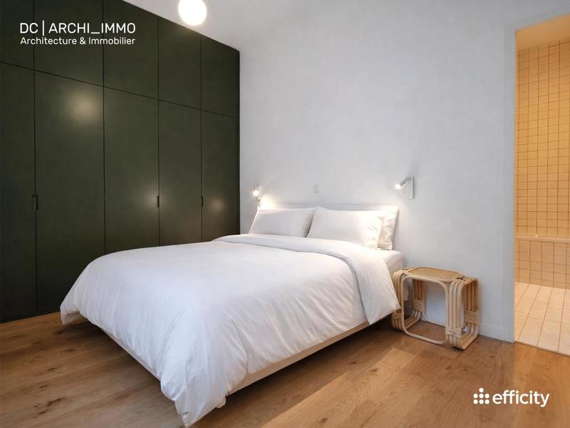 Appartement - 168 m² - 7 pièces