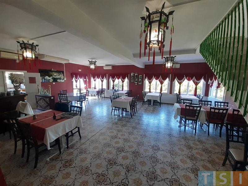 Immeuble de bureaux - 1 300 m² - 2 pièces