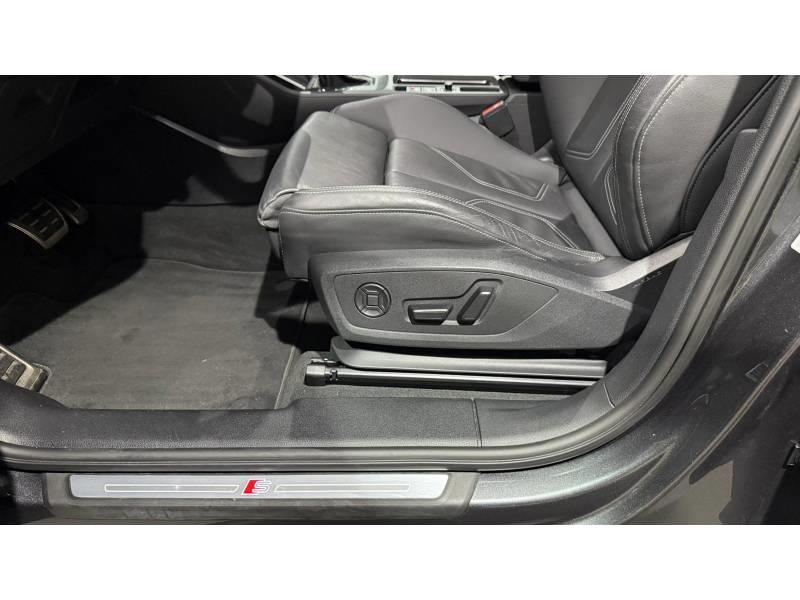 Audi Q3 45 TFSIe 245 ch s tronic 6 s line