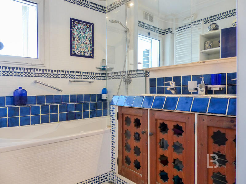 Appartement - 80 m² - 4 pièces